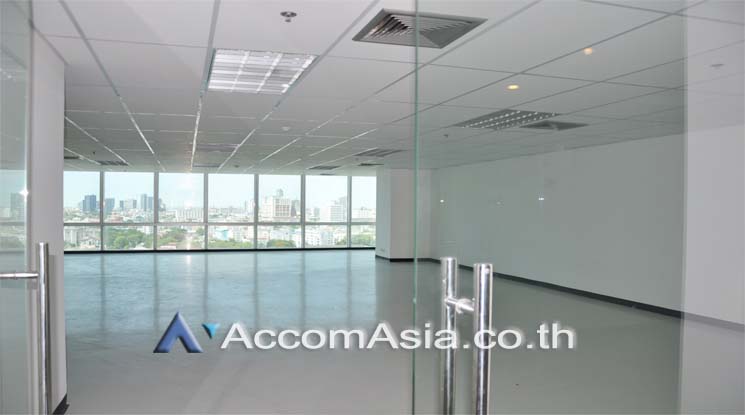 8  Office Space For Rent in Pattanakarn ,Bangkok ARL Ramkhamhaeng at UM Tower AA11805